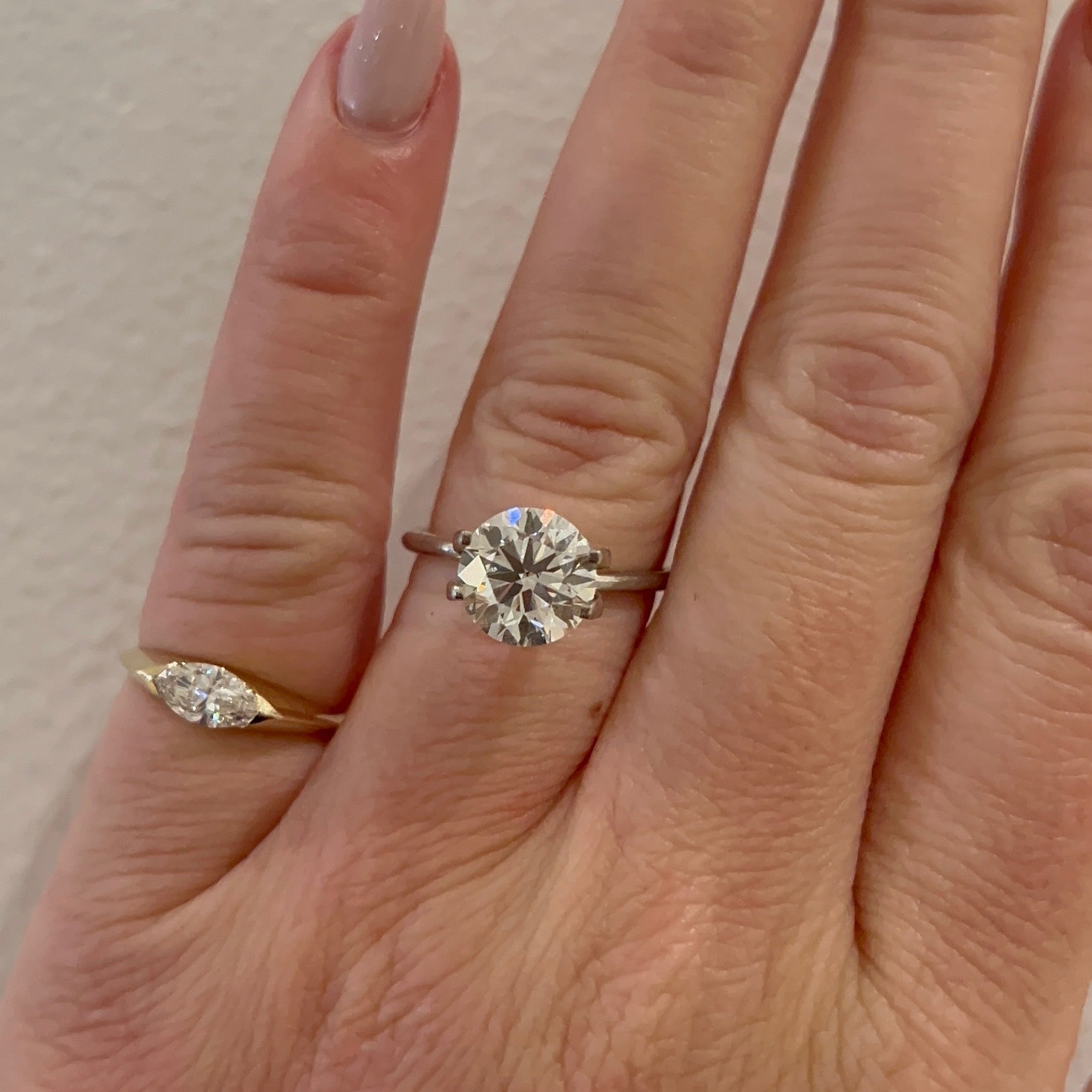 Lab Round 2.80 ct F VS1